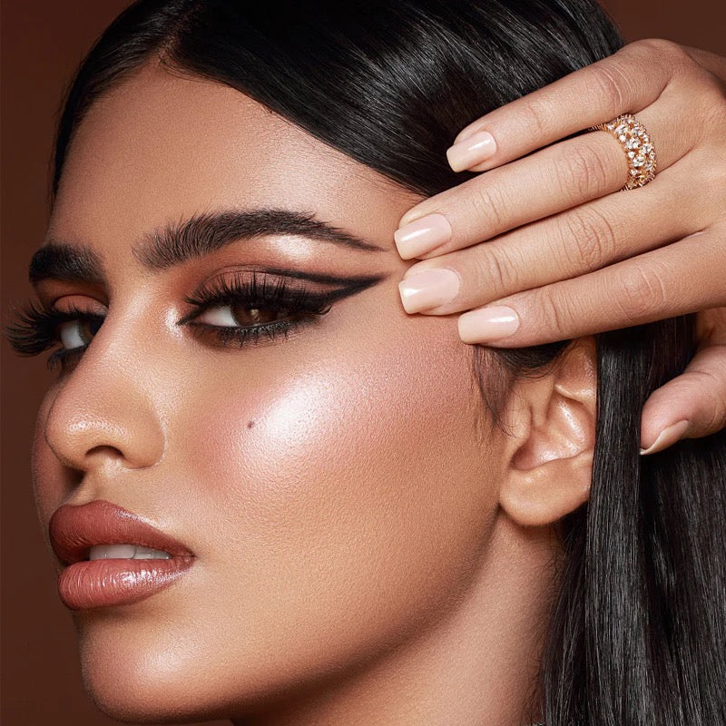 Meikki Tatuoinnit Silmämeikille ja Ripsille