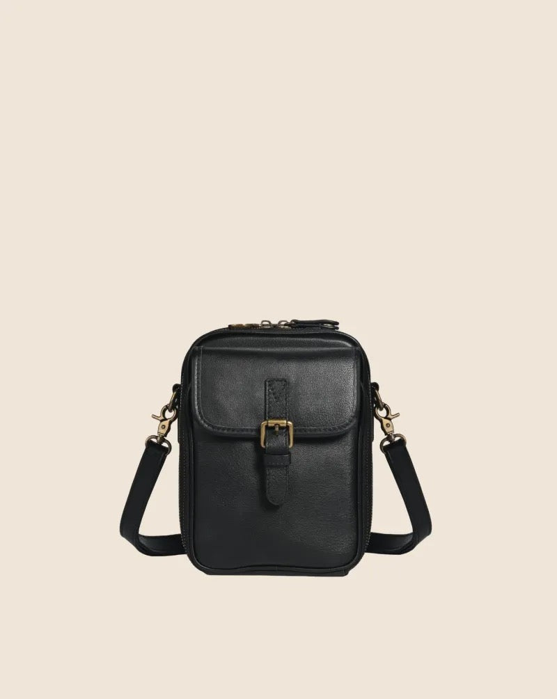 Monikäyttöinen nahkalaukku