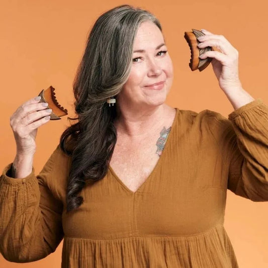 Kasvon muotoiluharja