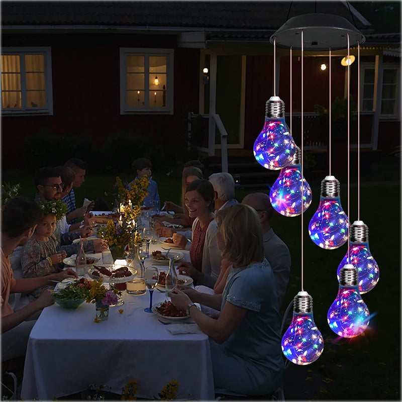 Värikkäät LED-aurinkovalaisimet